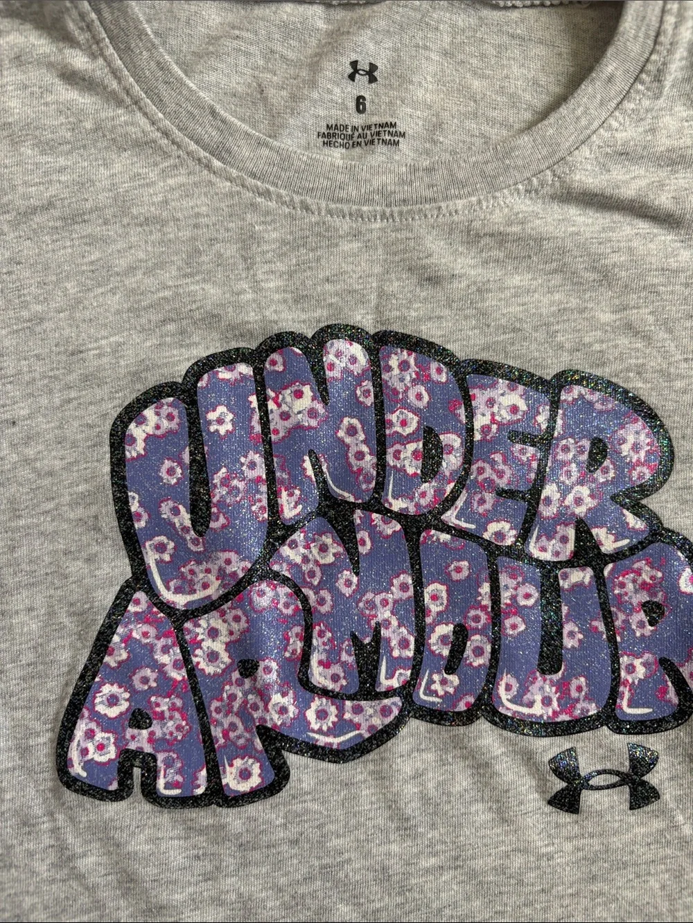 Girls Armour Gray Tee with Purple Floral Logo & Purple Floral Shorts size 6